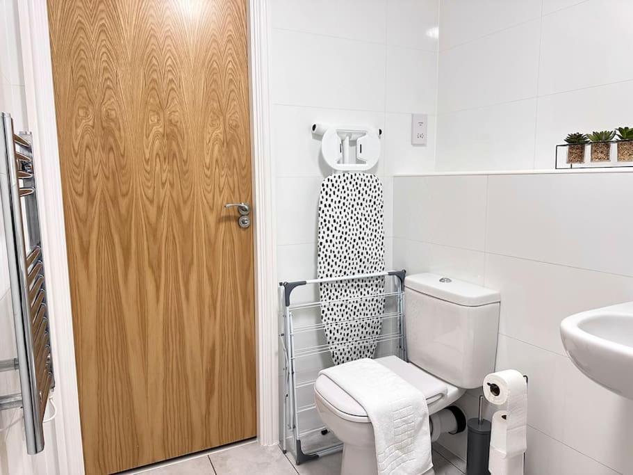 Queens House City Centre Apartment *
